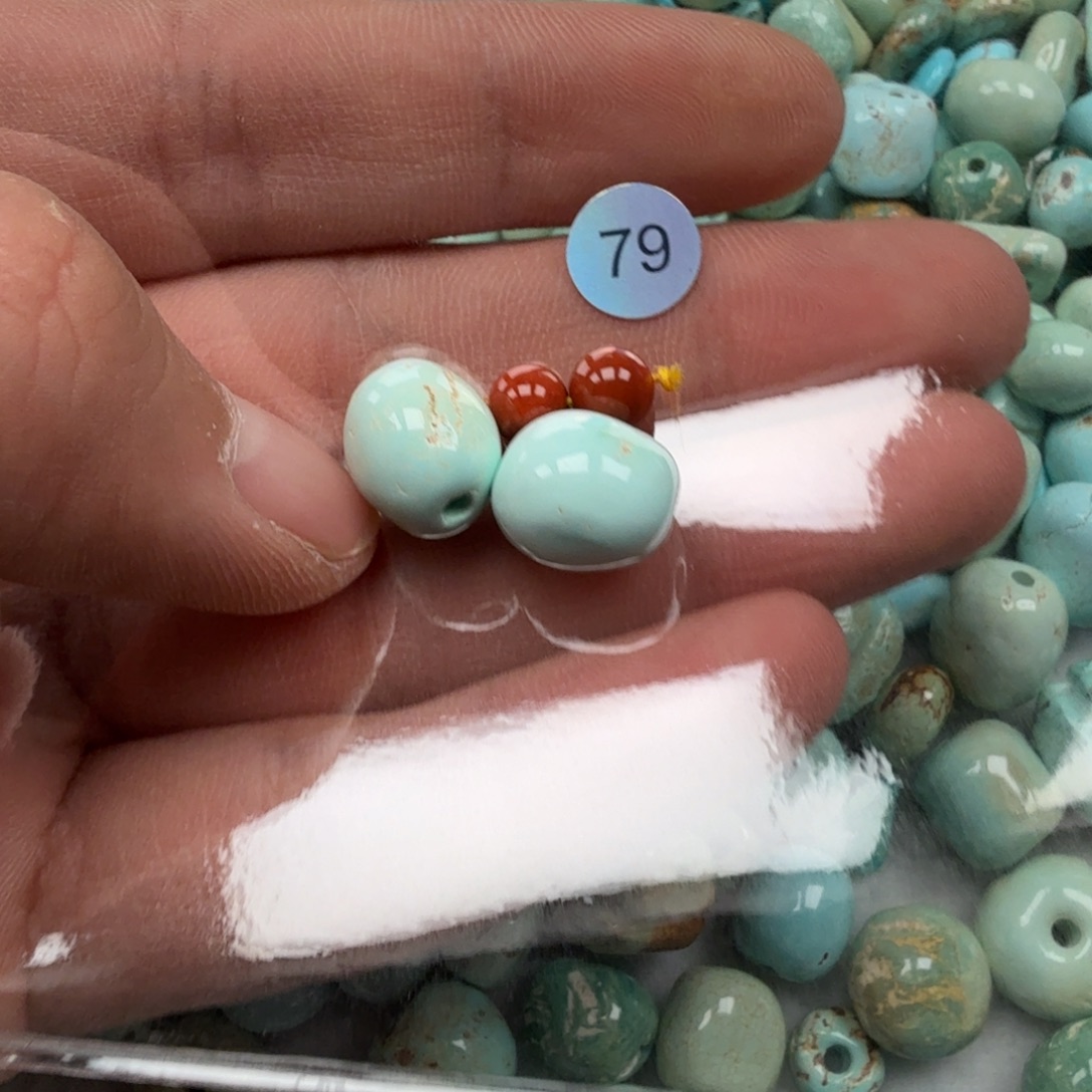 南红玛瑙未镶嵌珠宝奇石