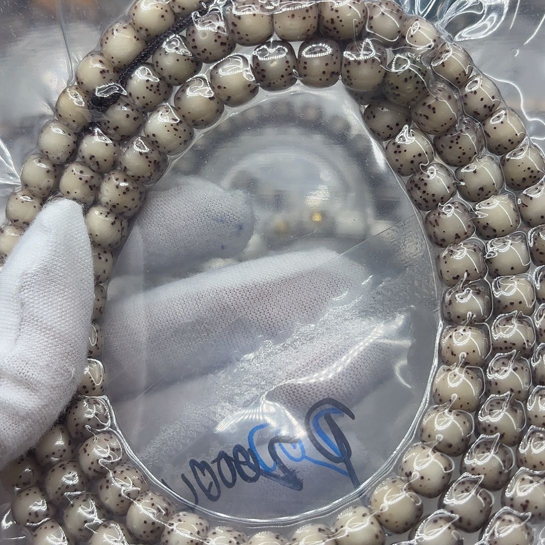 呮***風星月菩提手串108珠