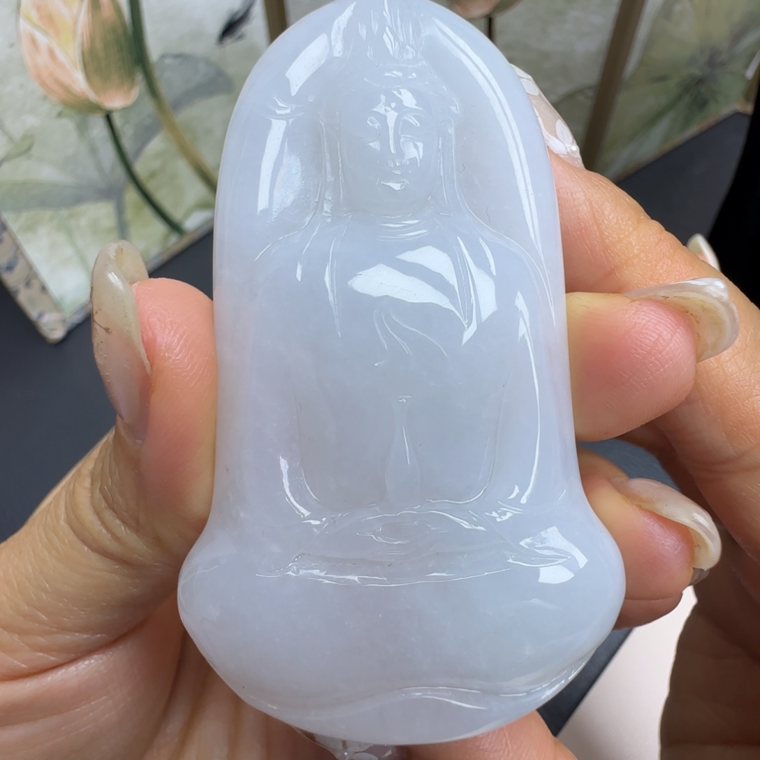 翡翠未镶嵌颈饰素衣