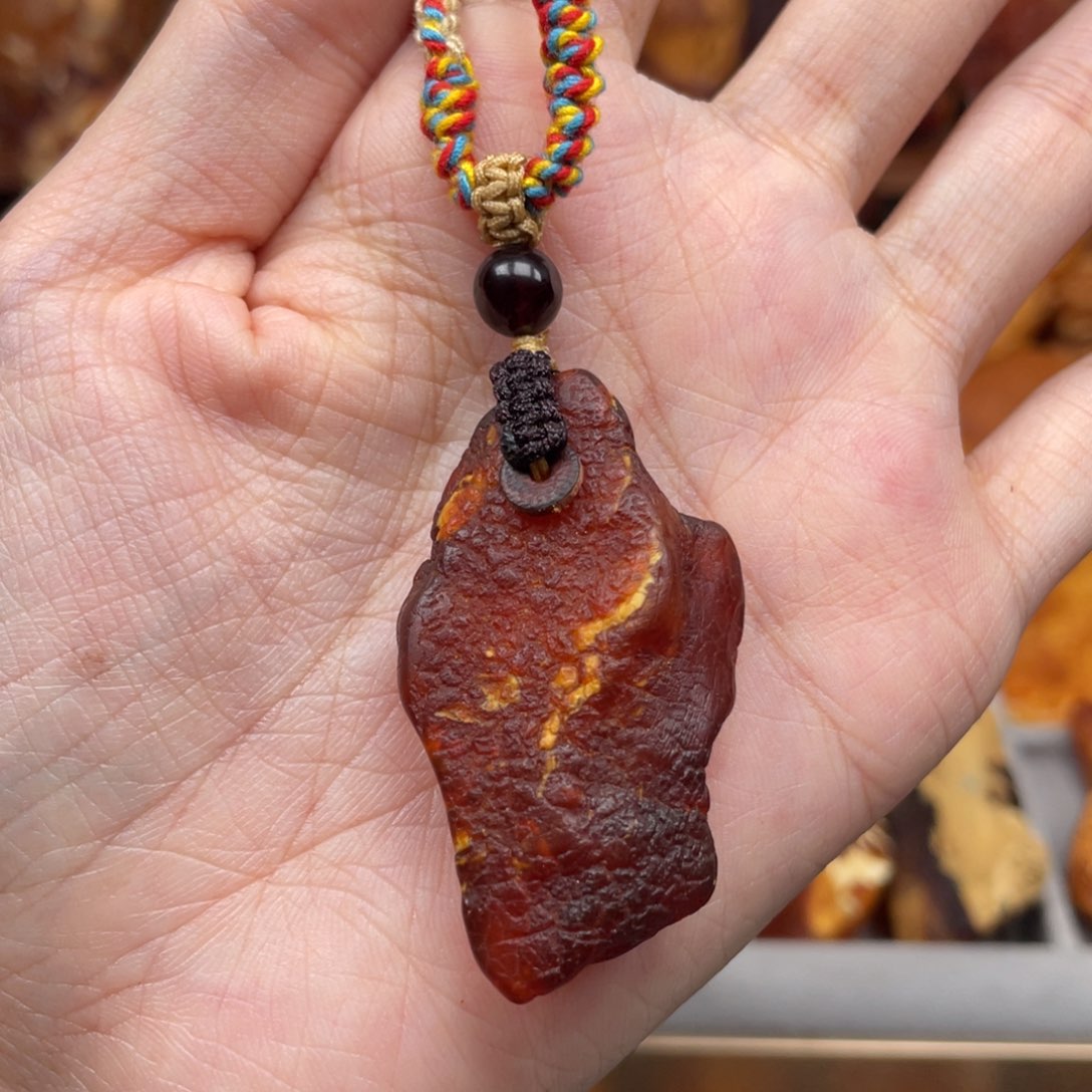 未镶嵌蜜蜡珠宝奇石