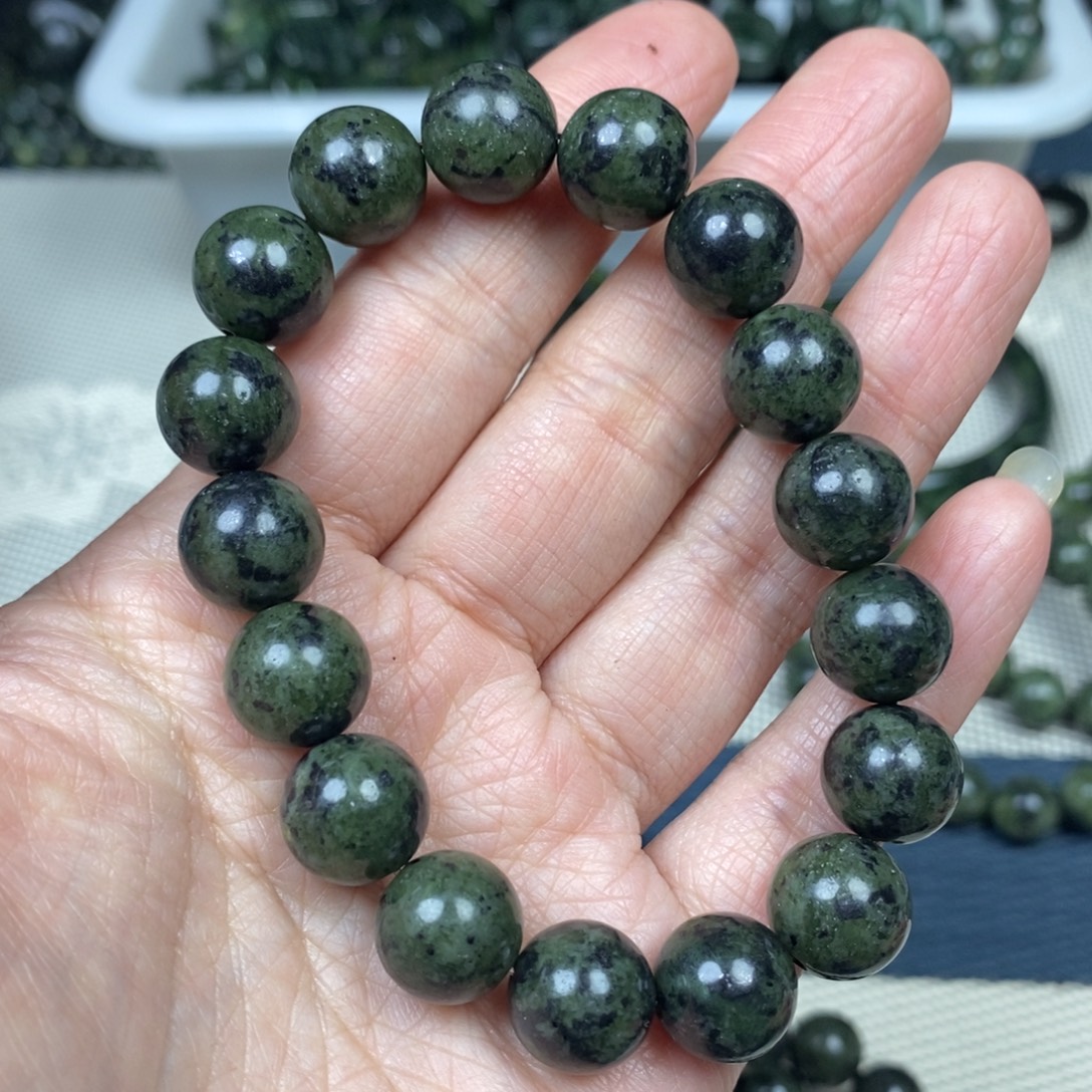 蛇纹石玉未镶嵌手链高冰微瑕 12mm