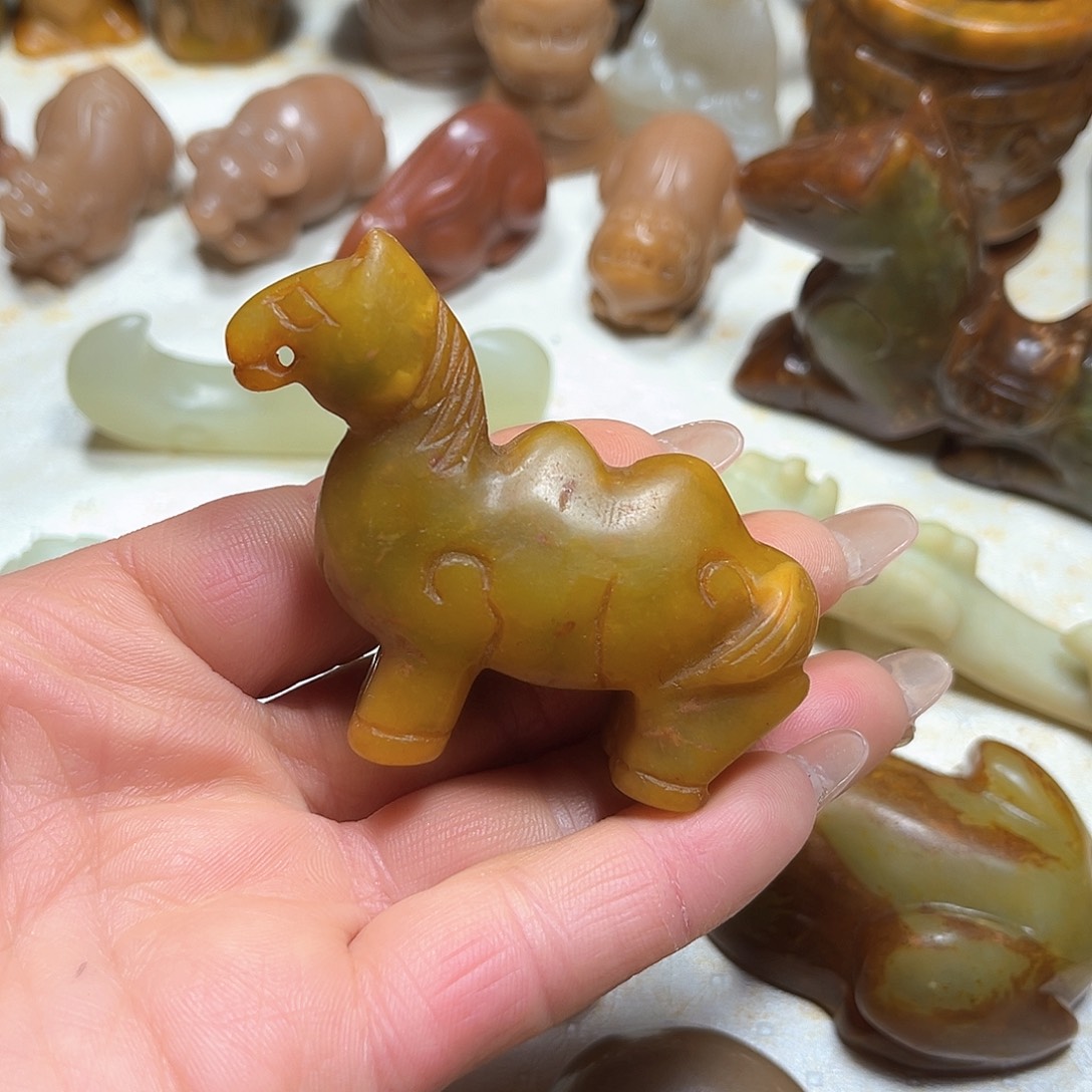 白玉菩提吊坠白玉菩提吊坠