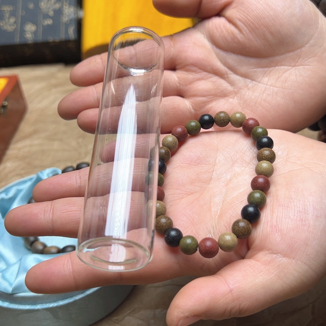 大叶紫檀（黑酸枝木类）