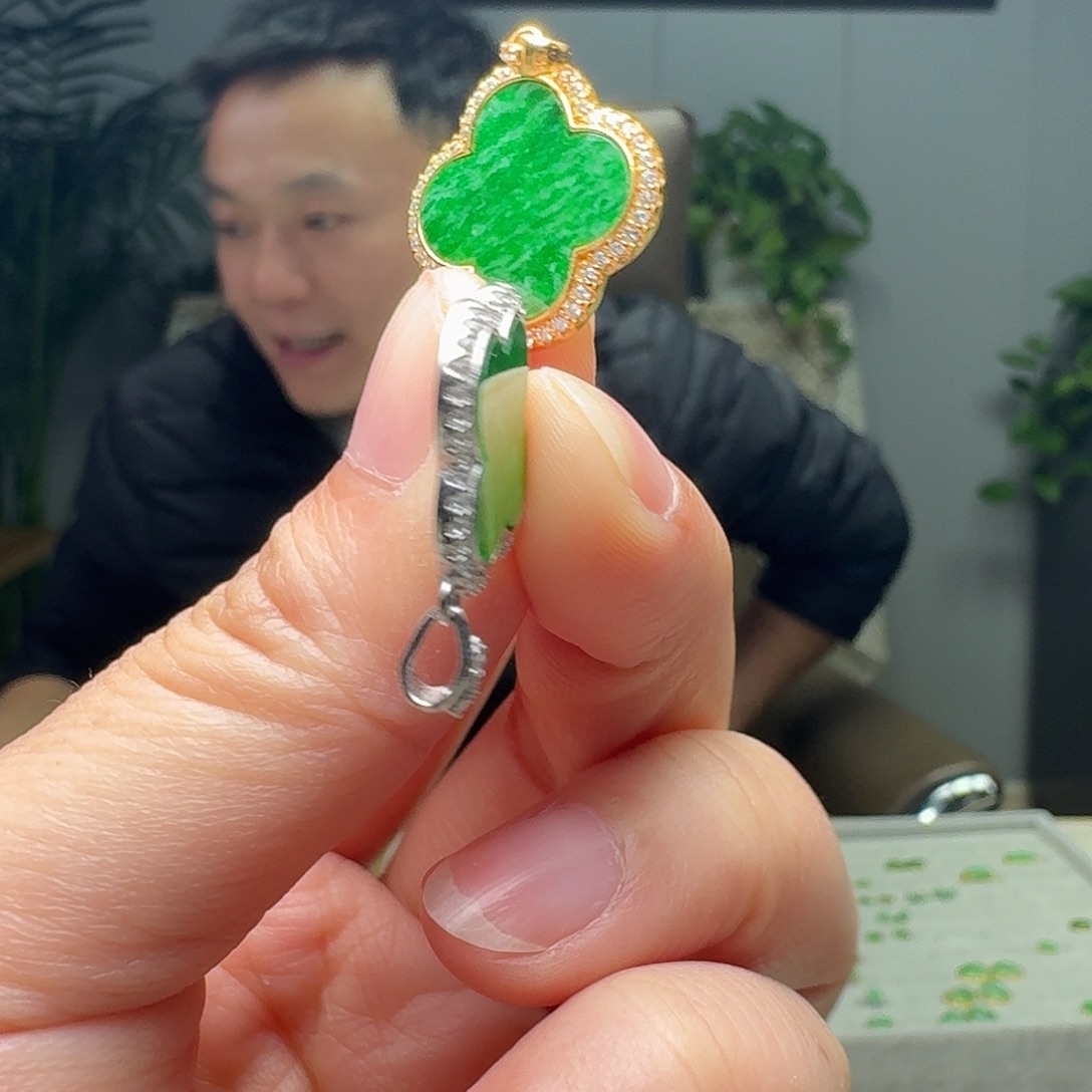 翡翠银S925镶嵌吊坠(不含链)多样性发货其一