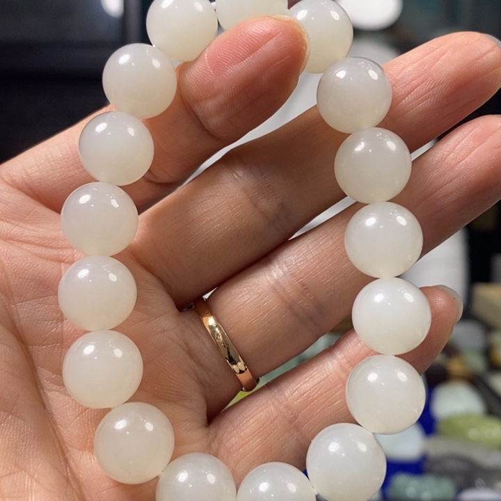 和田玉手链未镶嵌