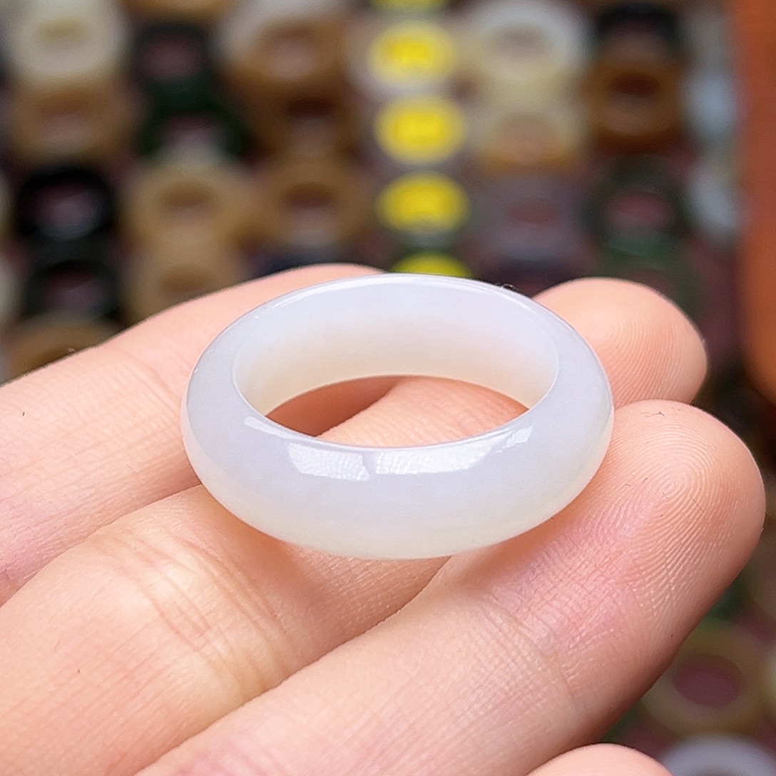 和田玉未镶嵌戒指18.4羊脂白