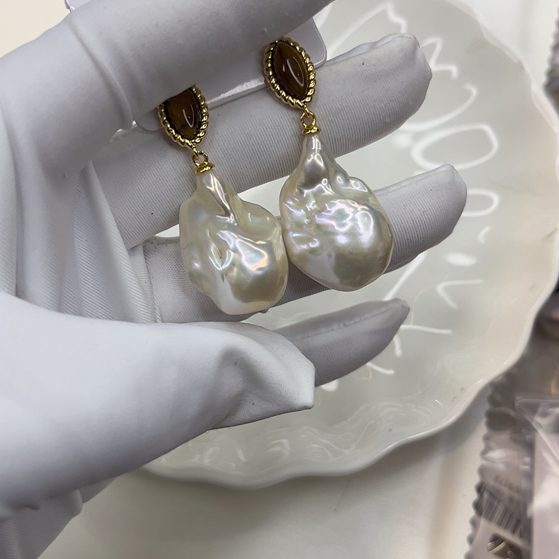 淡水珍珠耳饰合金