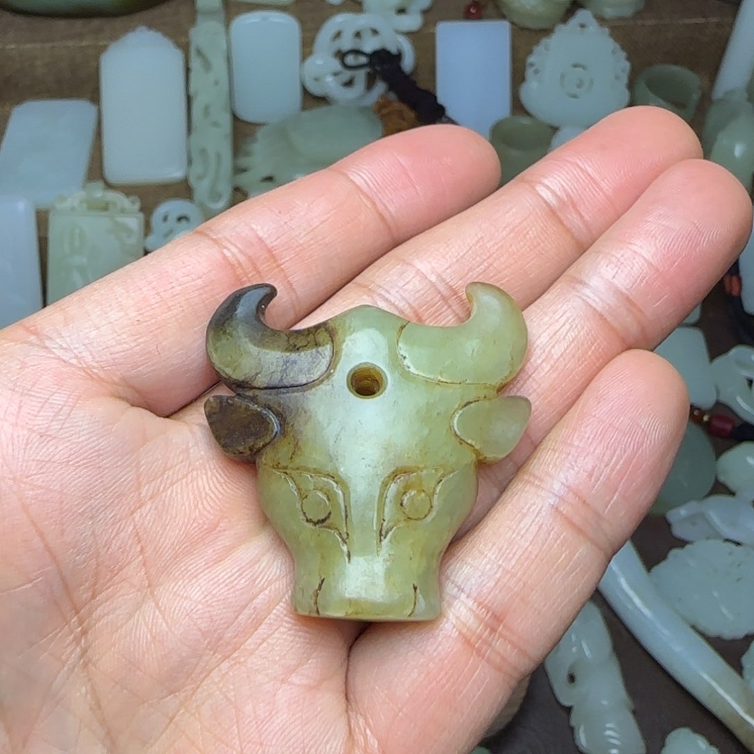 和田玉挂件未镶嵌