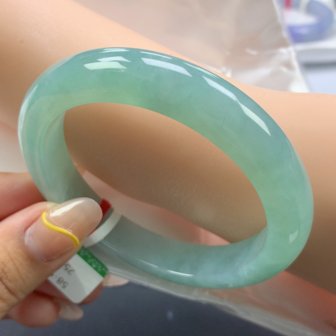 翡翠手镯未镶嵌缅甸天然翡翠手镯58.4正