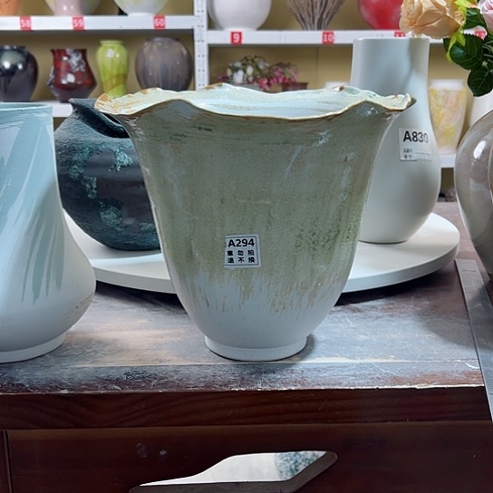 瓶高25口23。陶瓷花瓶摆件。294