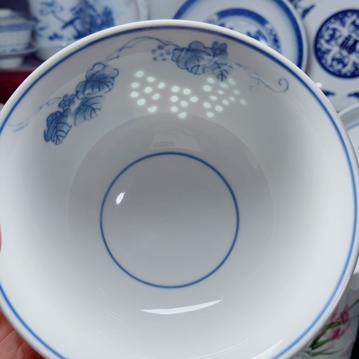 青花玲珑6寸面碗葡萄