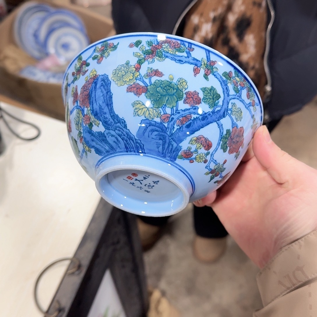 摆件瓷//////景德镇陶瓷瓷器。