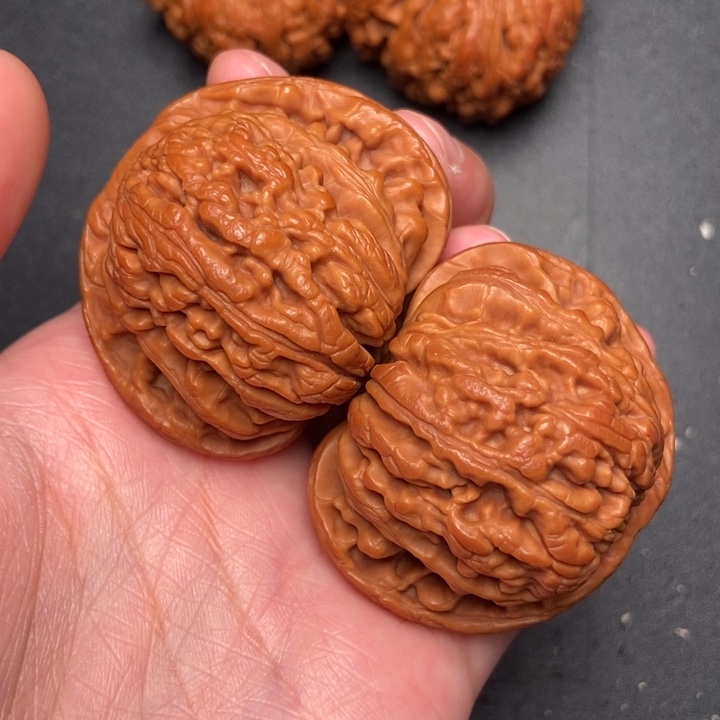 文玩核桃把件秦岭核桃文玩核玩