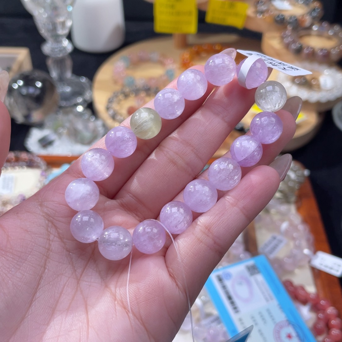 锂辉石手串未镶嵌哈*