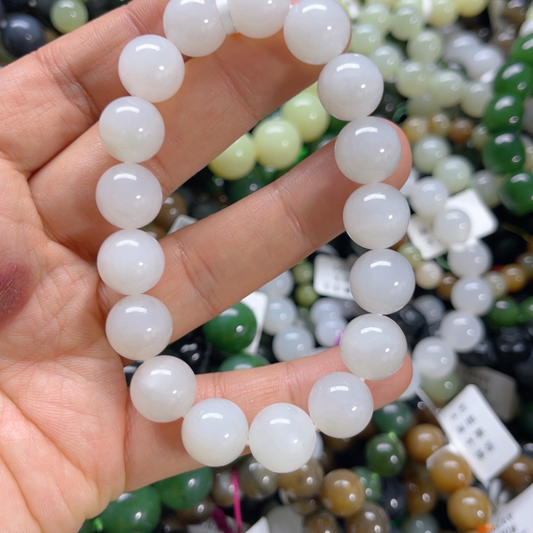 未镶嵌手链和田玉