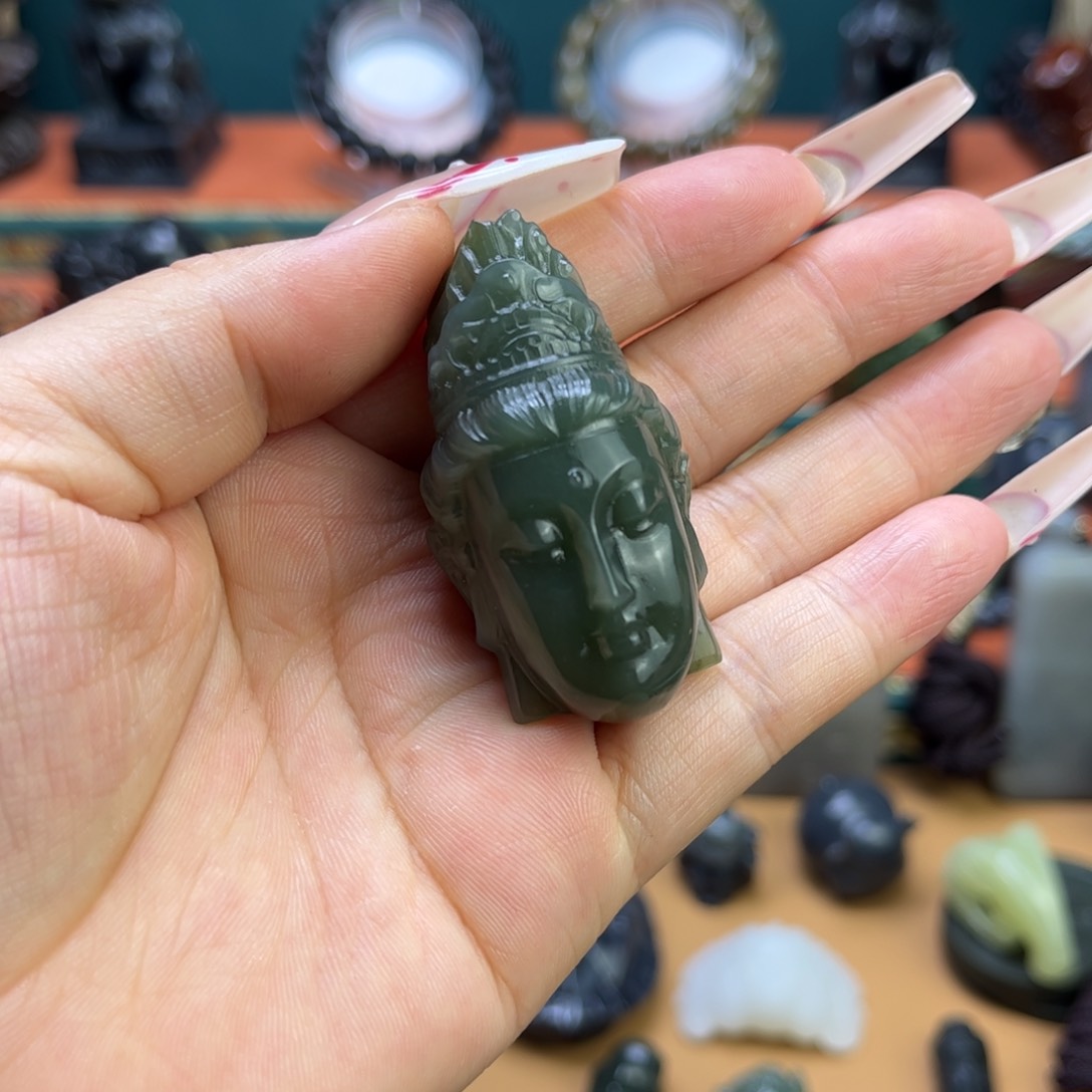 未镶嵌和田玉挂件