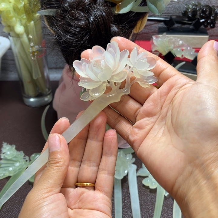 未镶嵌蛇纹石玉发饰