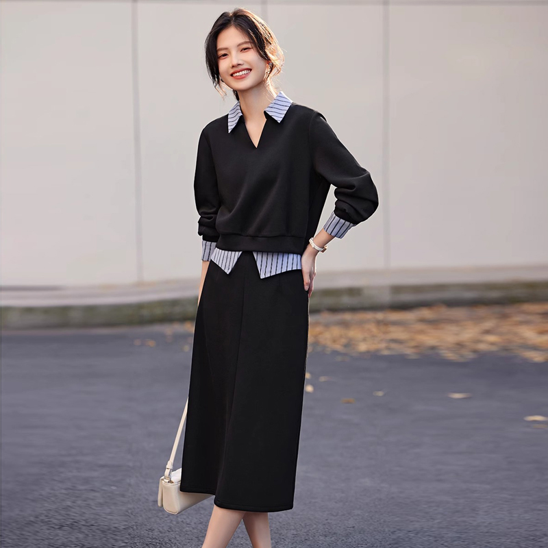 X1284气质休闲套装裙女2025春季新款减龄上衣+百搭裙子两件套