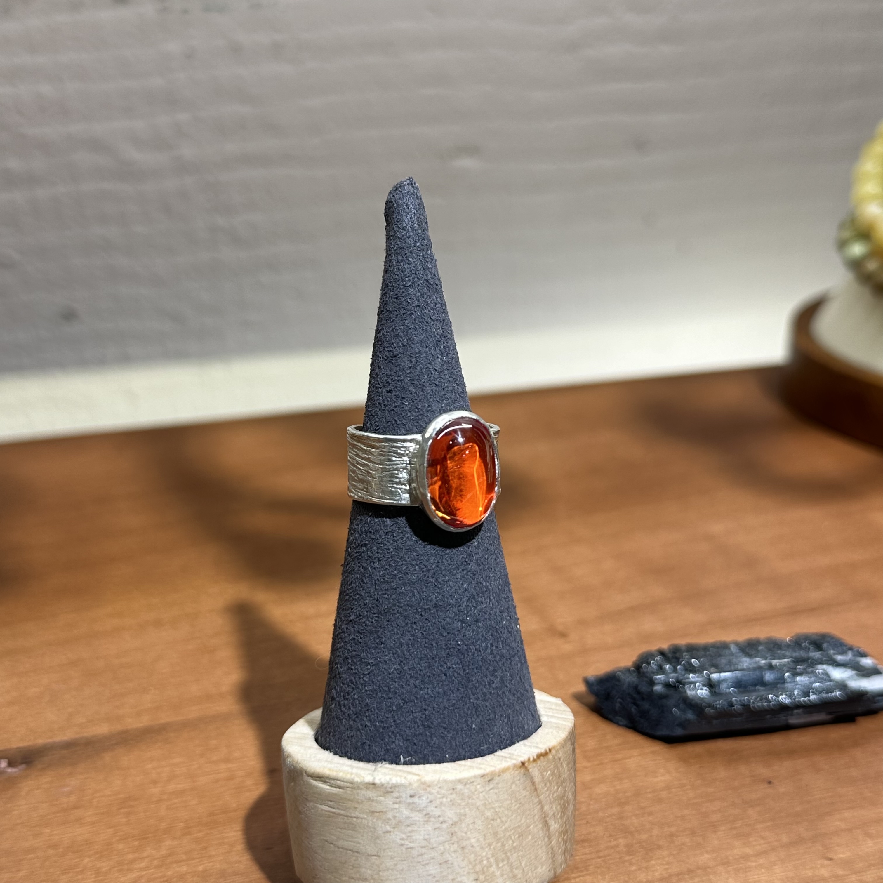 合金琉璃戒指 轻奢款戒指【19531】