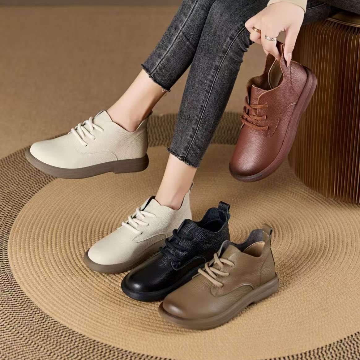 秋冬新款软底软皮靴子真皮手工女鞋圆头系带百搭透气防滑休闲短靴