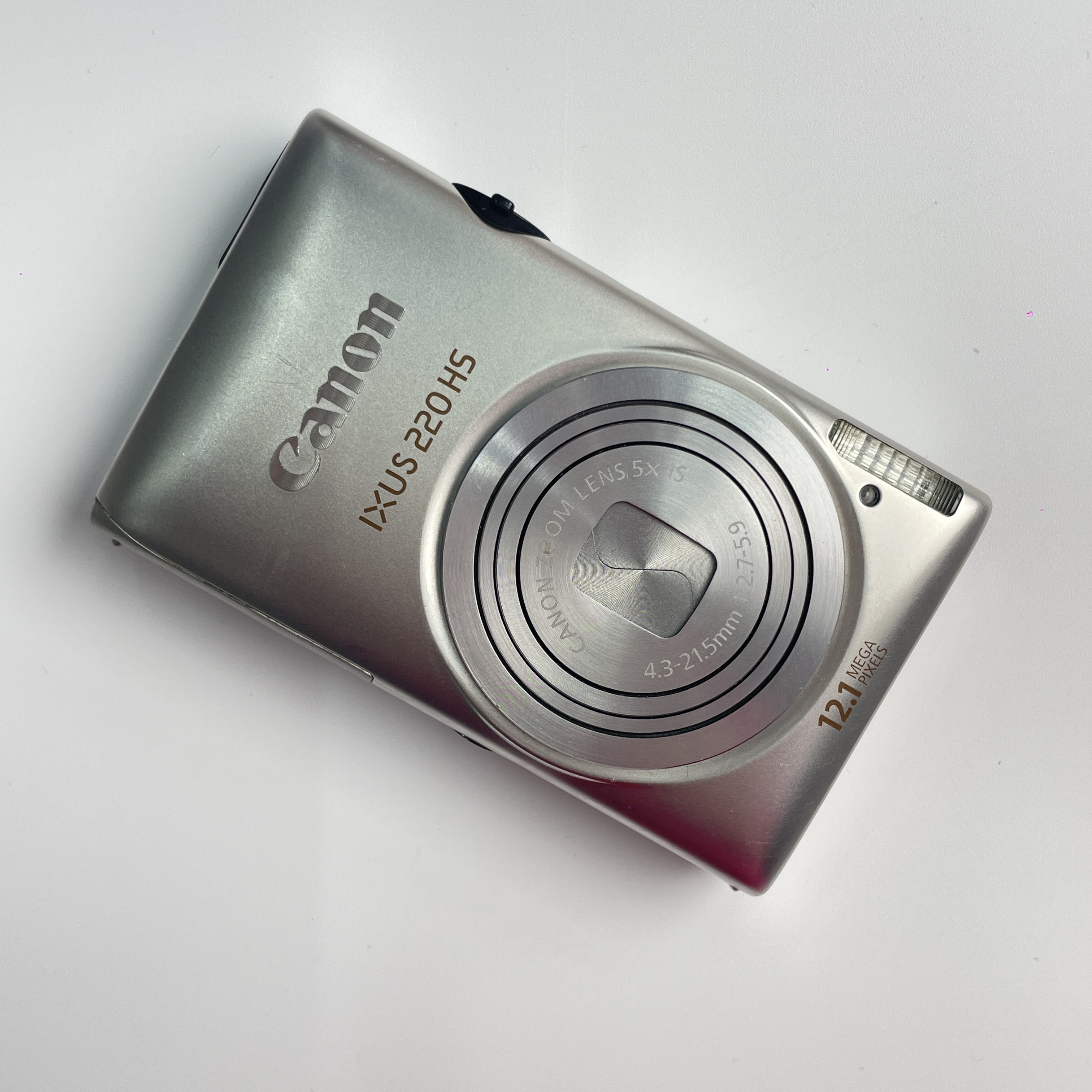 95新 Canon/佳能 ixus220银色1210万像素5倍变焦ccd数码相机