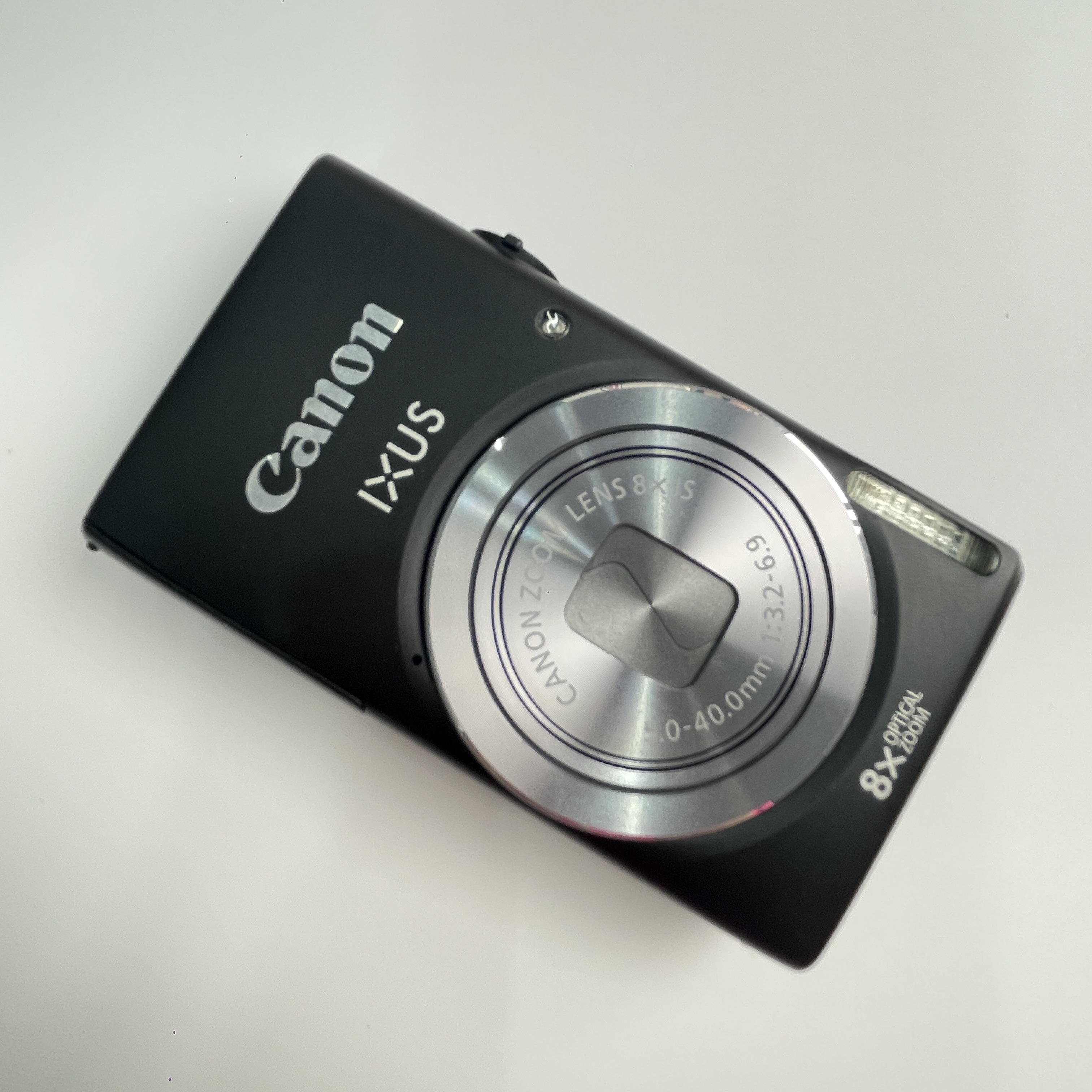 95新 Canon/佳能 ixus132黑色1610万像素8倍变焦ccd数码相机