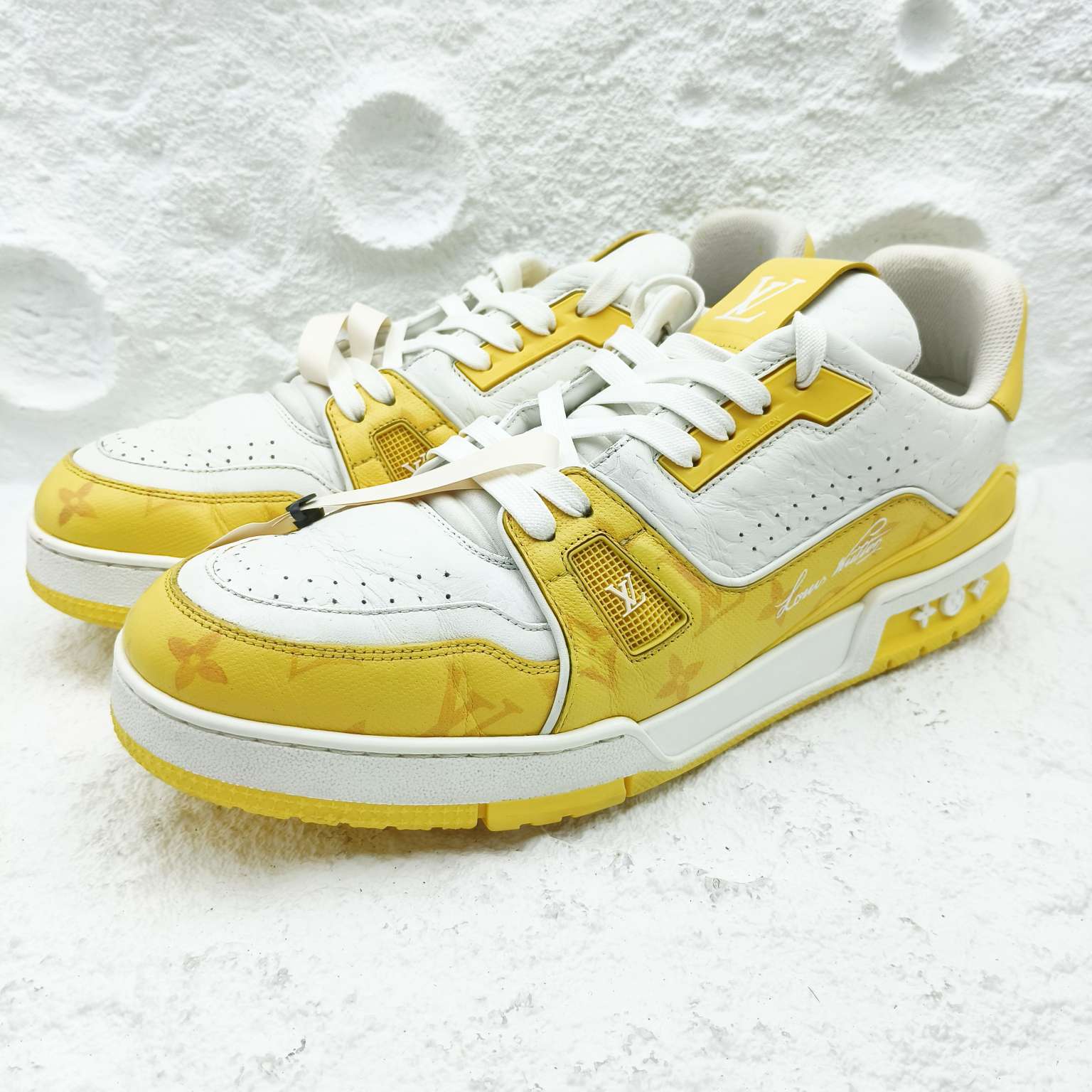 95新 LouisVuitton/路易威登 44码/10码/白黄浮雕trainer板鞋