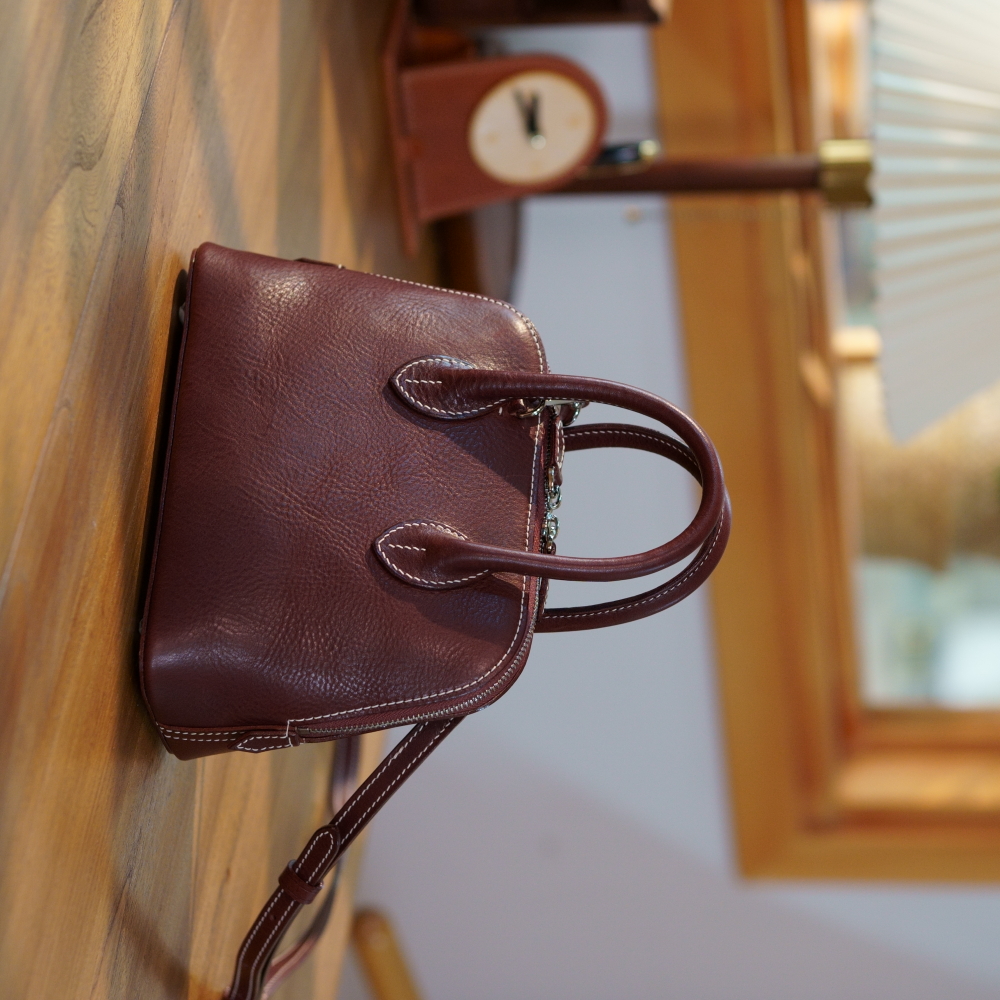 美皮匠贝壳包  斜挎包头层牛皮真皮小包包女士时尚百搭复古