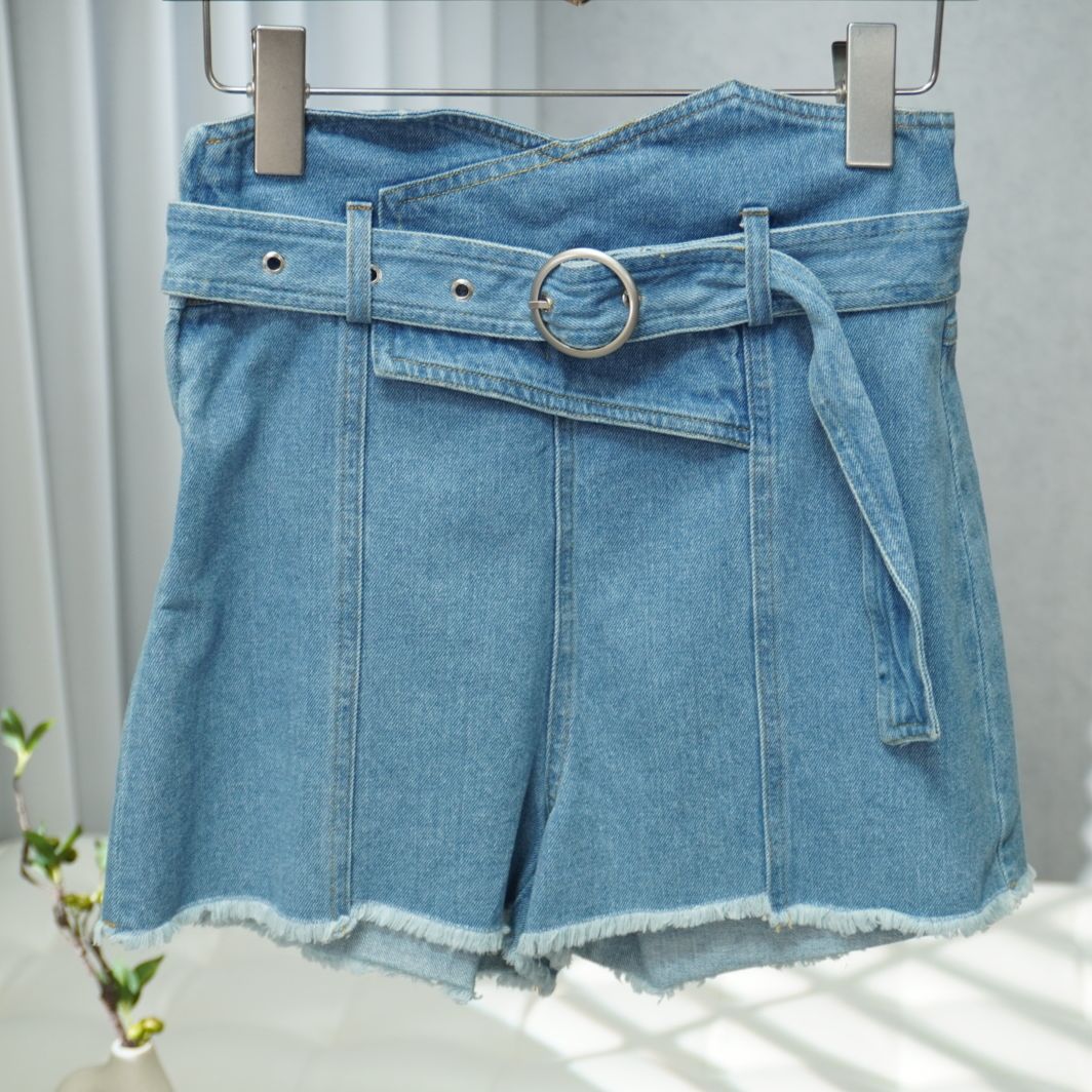 同伊系列   WZ1356   女装时尚撤柜夏季牛仔短裤牛仔蓝C91116