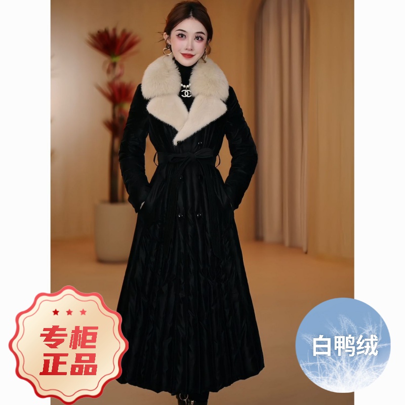 波司澄羽绒服2023新款女款女士季韩版气显瘦中长款修身加厚毛领白