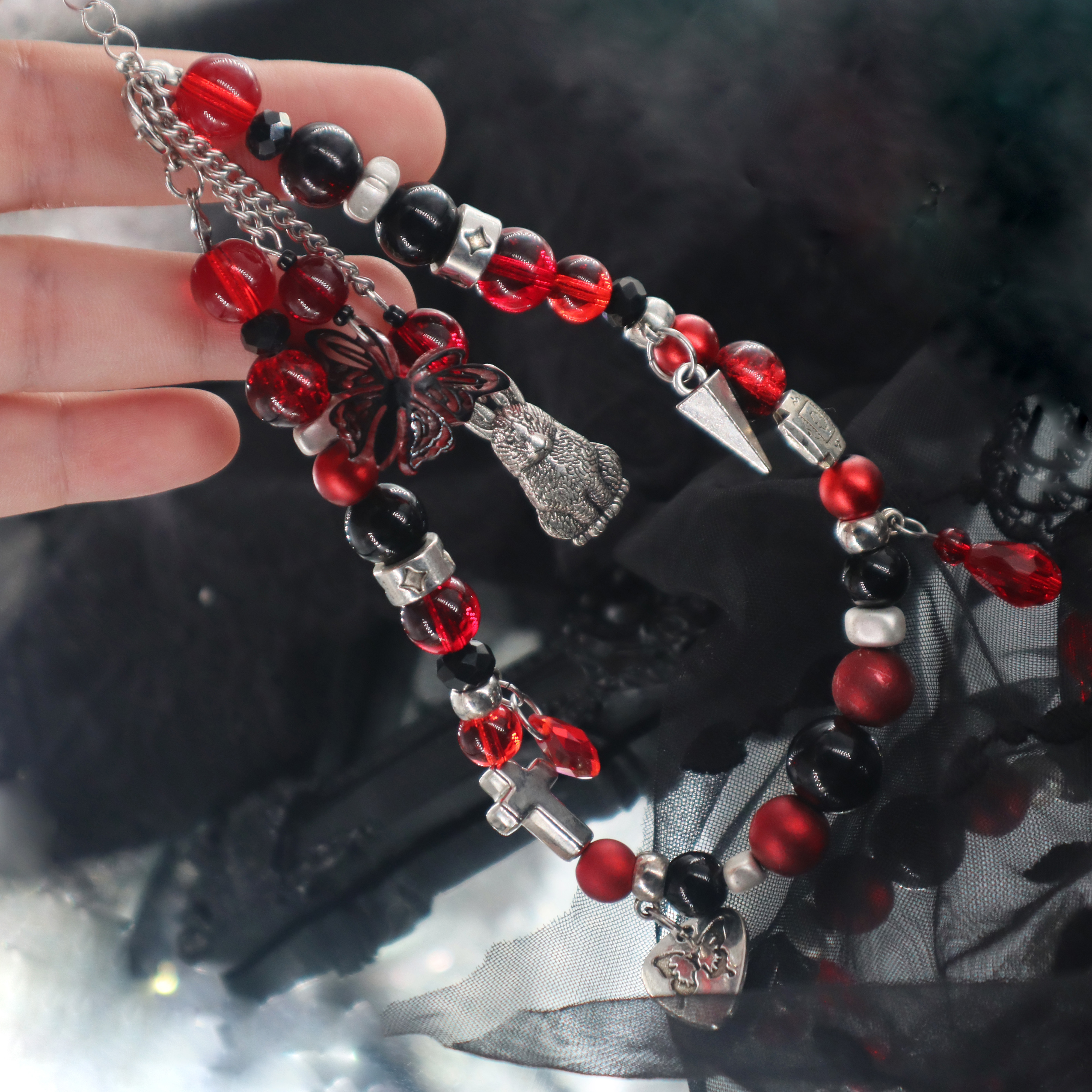 悸动瞬息一万次出逃计划官方周边手机链现货