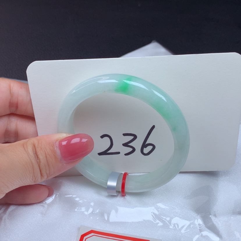 【闪购商品】翡翠手镯未镶嵌