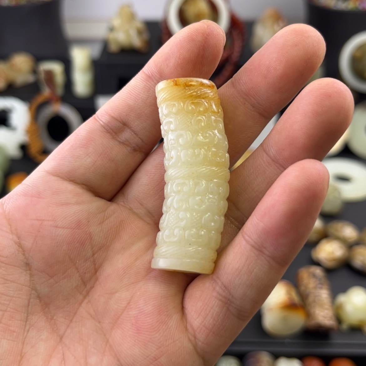 【闪购商品】和田玉（糖玉）颈饰未镶嵌追***子