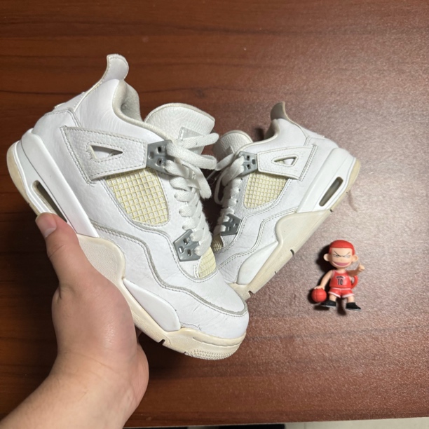 95新 AIR JORDAN aj4/白猫/37.5码/购买须看详情页