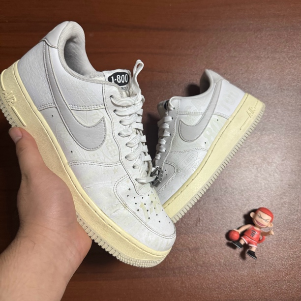 95新 AIR JORDAN af1白灰/42.5码/已洗护消毒/二手商品请看详情页