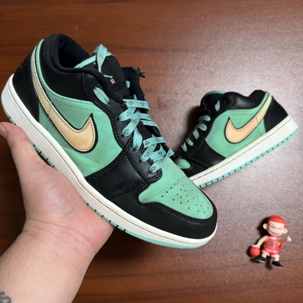 90新 AIR JORDAN aj1low/黑蒂芙尼42.5码/二手商品包正品