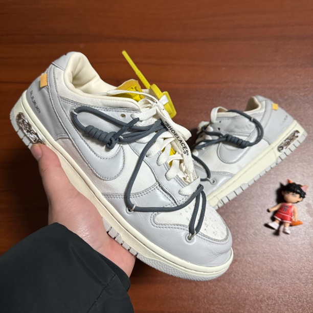 99新 NIKE/耐克 nike off white联名43码带原盒原扣全新公价3000