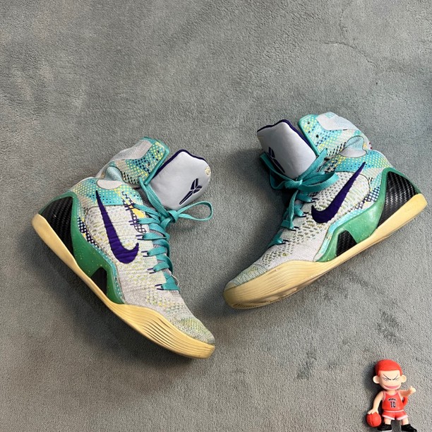 90新 NIKE/耐克 zk9超级英雄42码二手商品包正品已洗护消毒