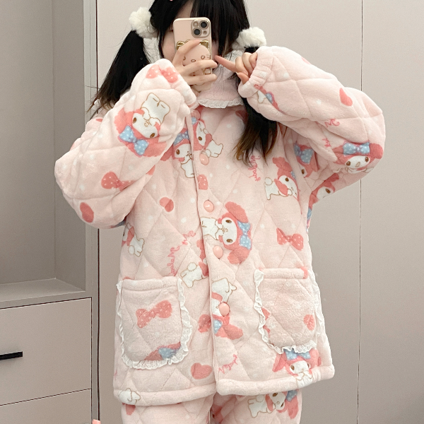 美乐蒂法兰绒三层夹棉睡衣女可爱加厚加厚娃娃领家居服套装