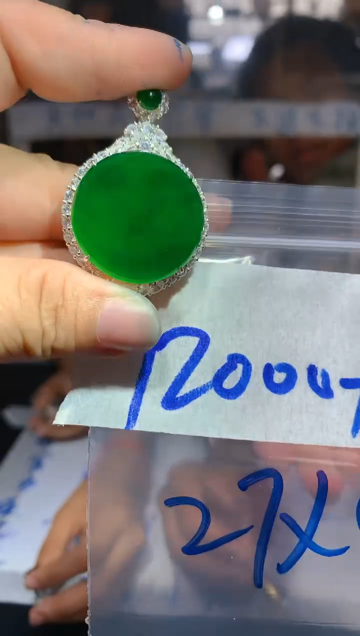 【闪购商品】定制翡翠合金141定制翡翠，多样性发货发其一