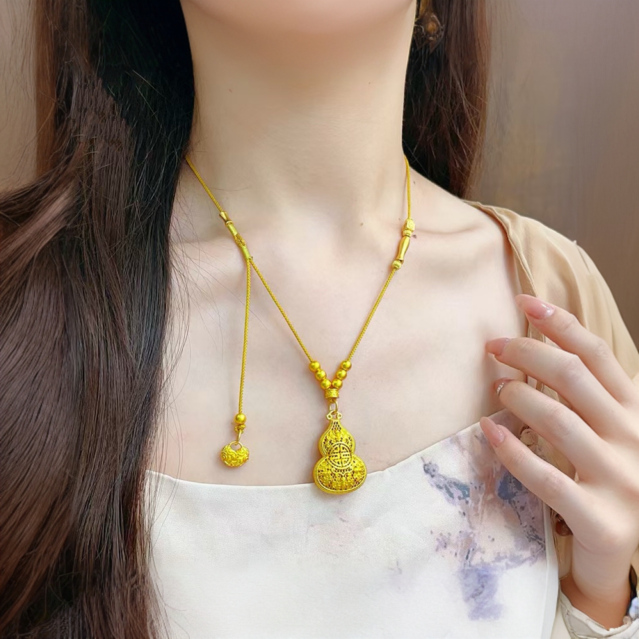 铜合金吊坠 新中式国风镂空扁葫芦吊坠金色毛衣链复古新款款项链