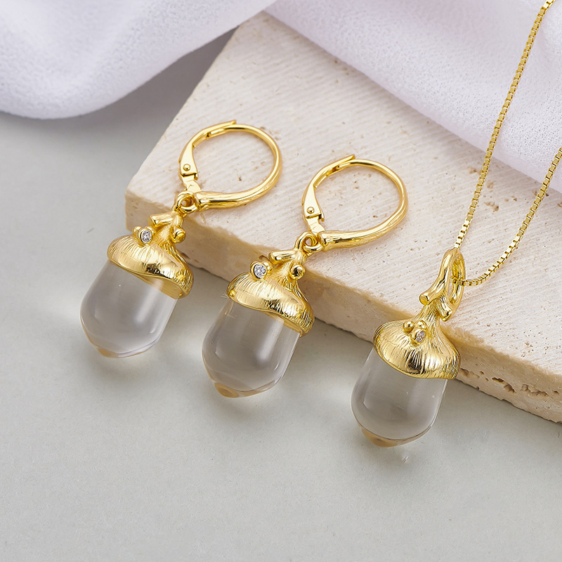 天然白水晶橡子S925银时尚设计款耳饰吊坠（抖音基地发货一物一证）