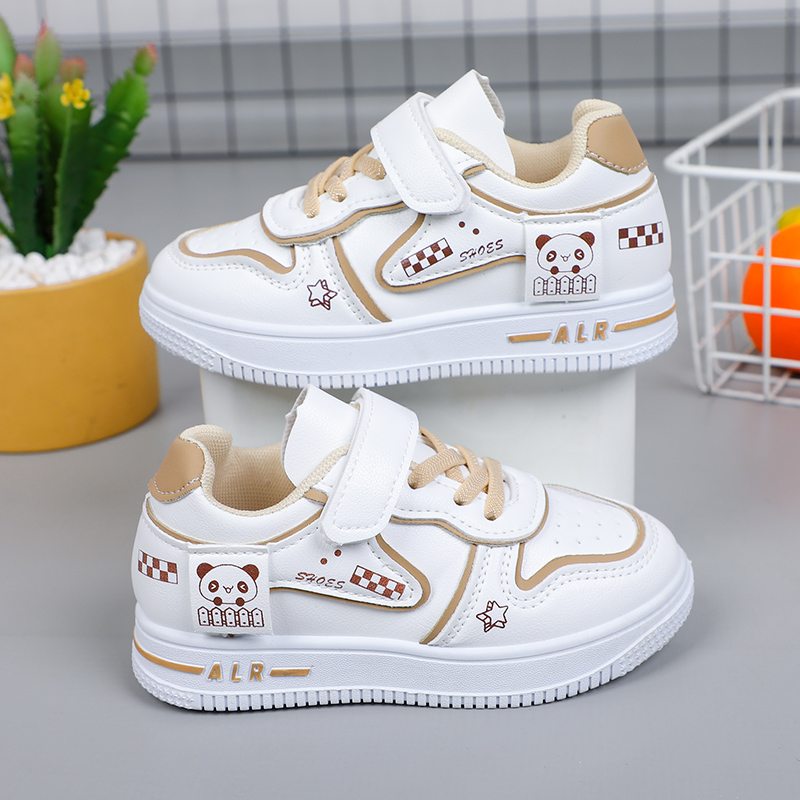 2024春秋新款儿童软底运动鞋男童轻便板鞋女童百搭休闲鞋潮小白鞋