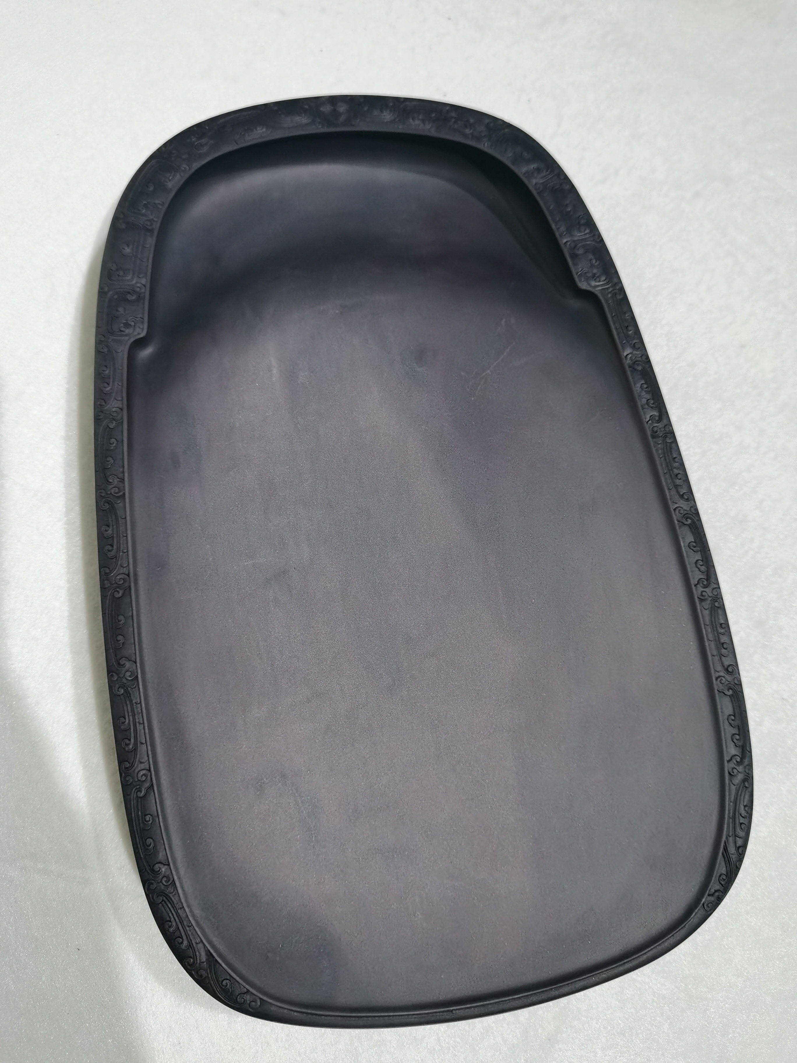 端砚-门字夔龙砚-坑仔岩-梁金凌大师作品