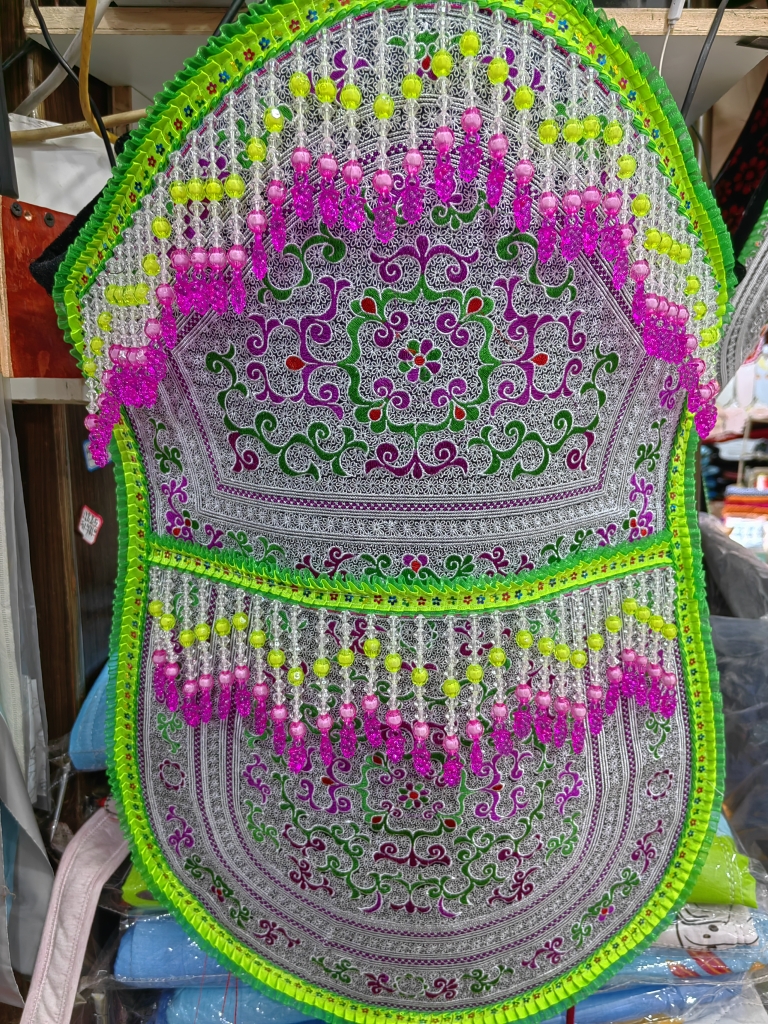 手工花形电脑盘绣防针背带0～3岁