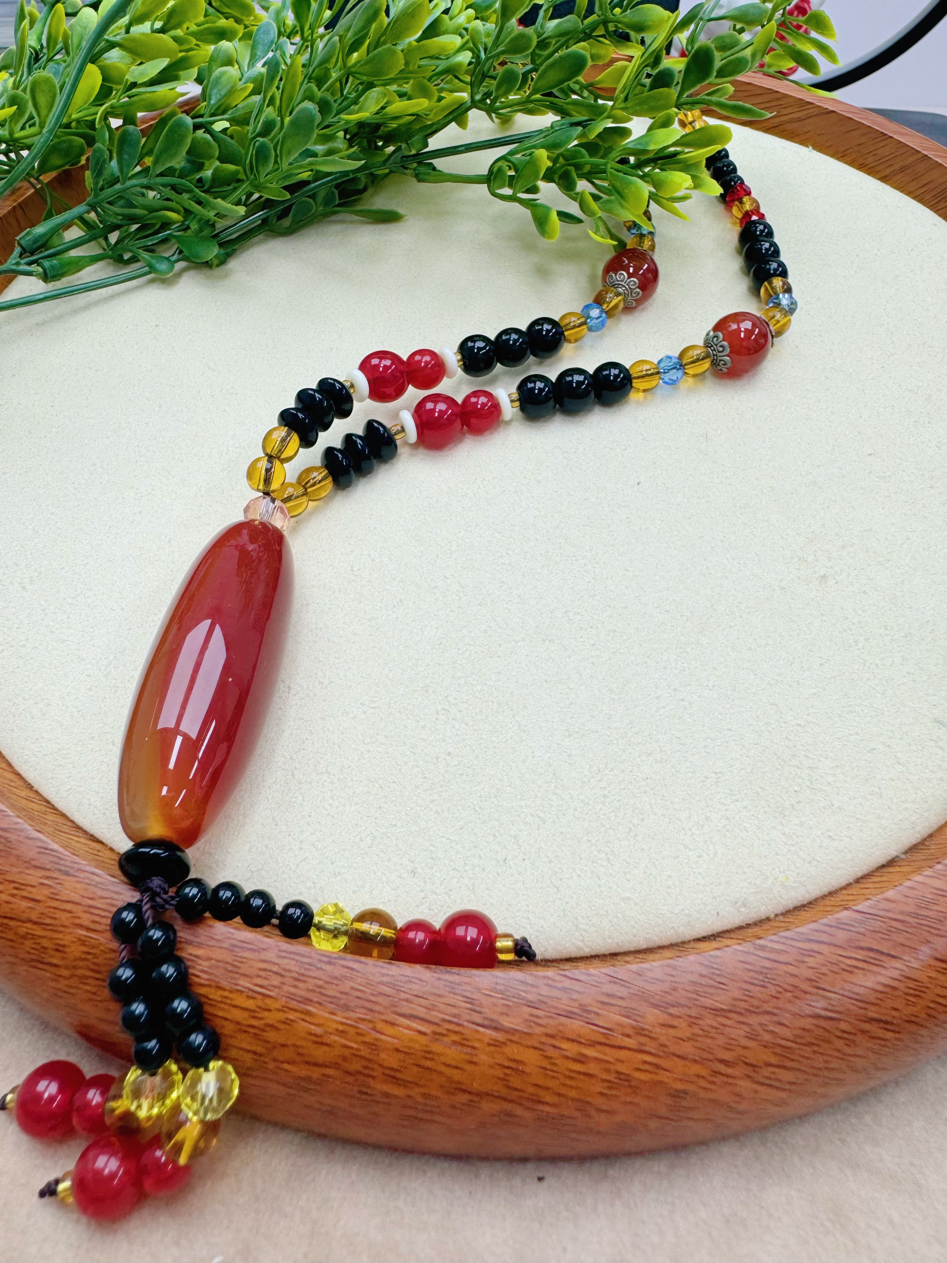 乾成珠宝红长条毛衣链颜色微差纹路随机