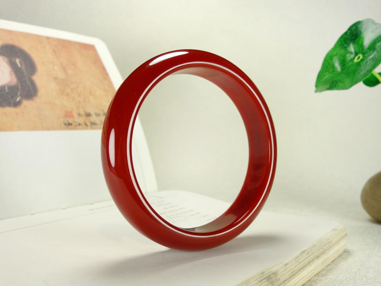 乾成珠宝天然玉石红色女款手镯T99颜色微差纹路随机玉髓