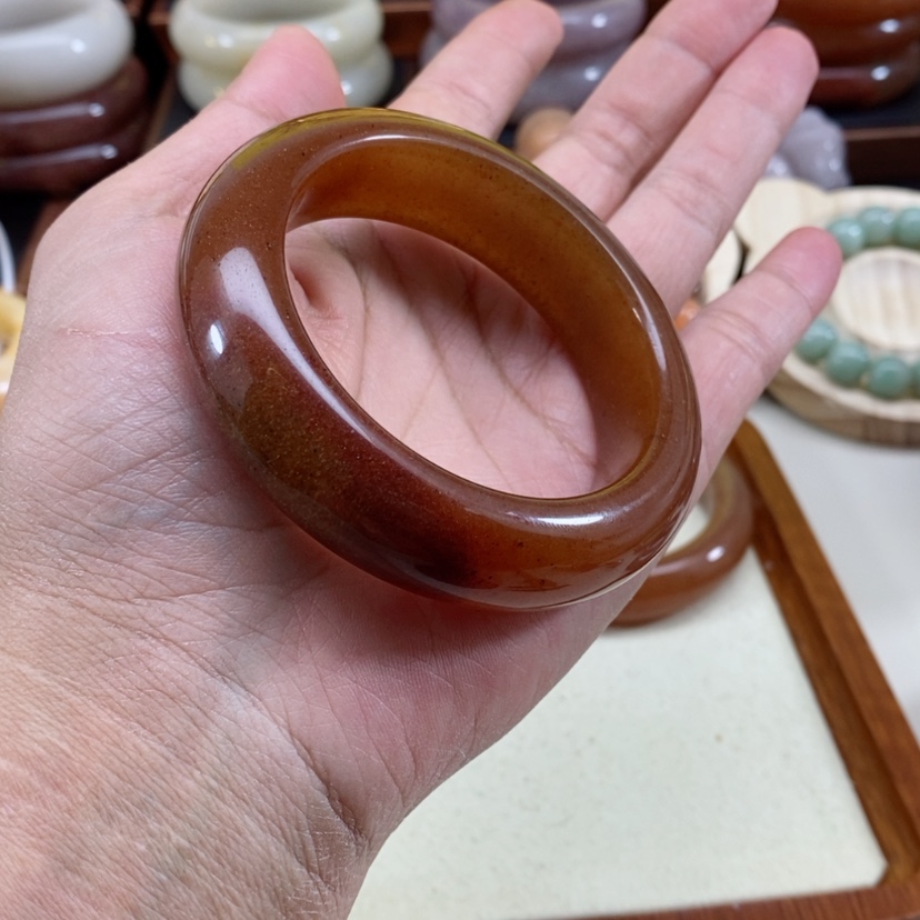 【闪购商品】石英质玉手镯未镶嵌瀚****制