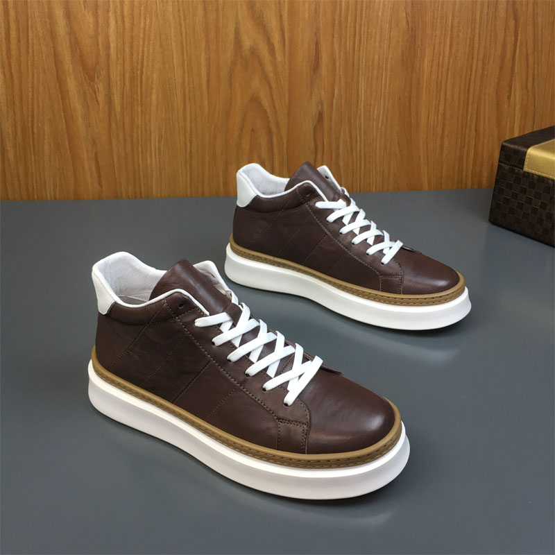 秋冬季新款真皮高帮鞋男时尚百搭男士厚底轻便软底休闲鞋男士板鞋