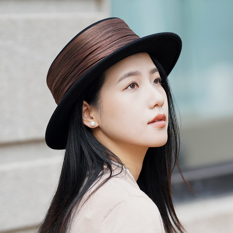 高端小众澳洲羊毛呢平顶帽女褶皱丝麻法式复古平檐礼帽短檐秋冬